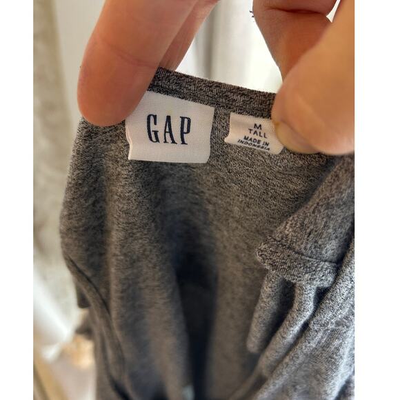 Gap Women's Sz M Tall Heather Gray Ruffle Trim Lightweight Racerback Tank #0483 - Picture 6 of 9